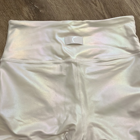 Zyia Unicorn Luxe Legging (6-8) - Picture 2 of 3